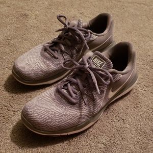 Nike shoes size 7.5 W